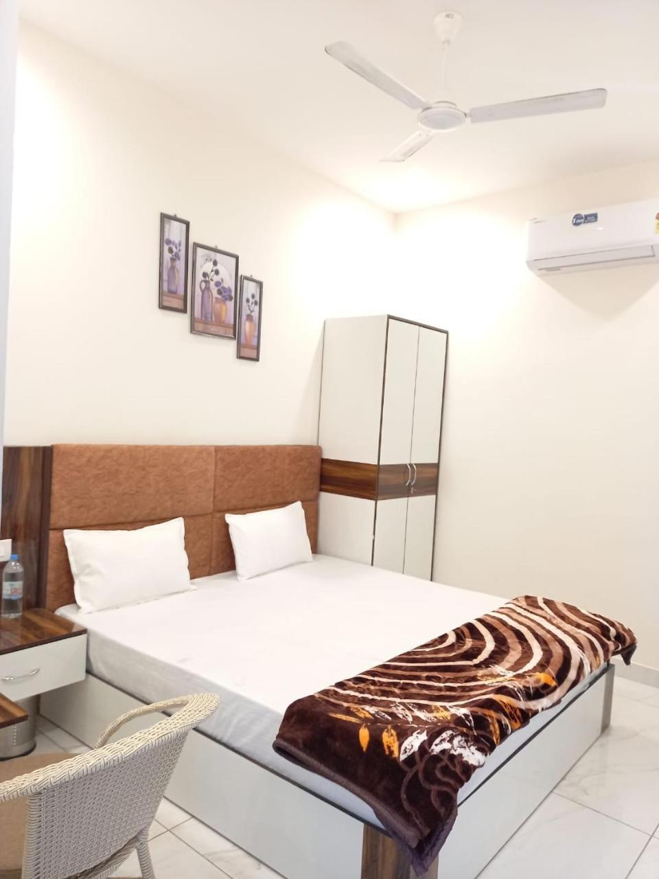 Hotel Kg Residency Лудхиана Экстерьер фото
