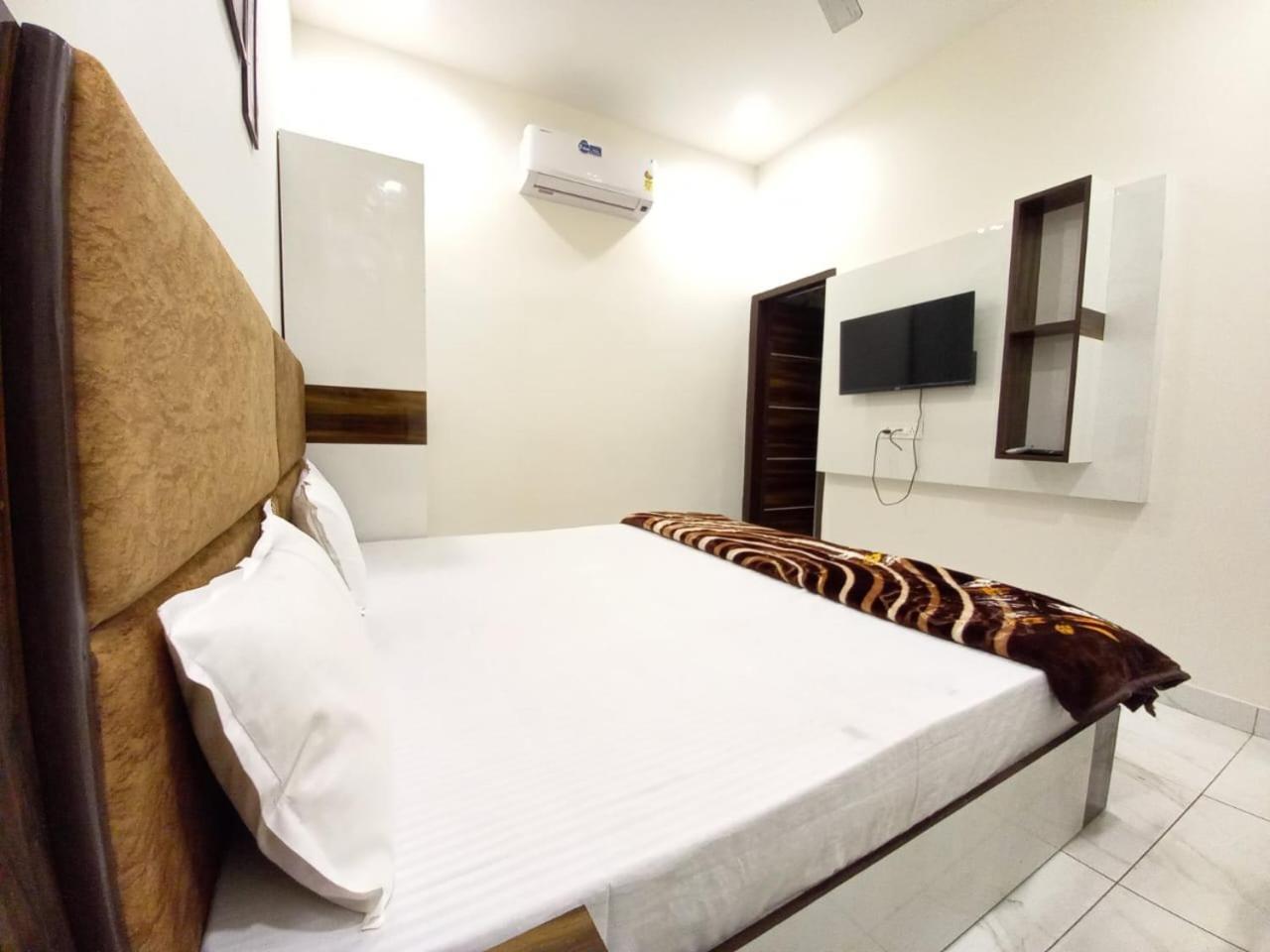 Hotel Kg Residency Лудхиана Экстерьер фото